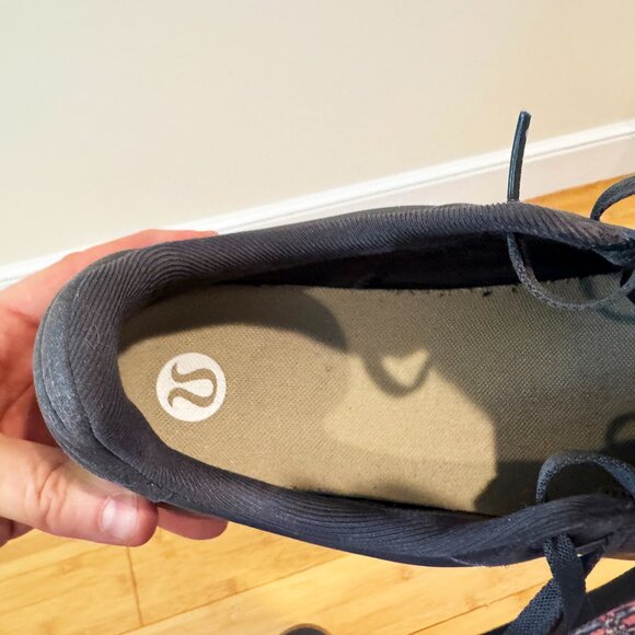 Lululemon Cityverse sneaker, Men's size 12, Grey Vegan leather with gumsole - Picture 10 of 10